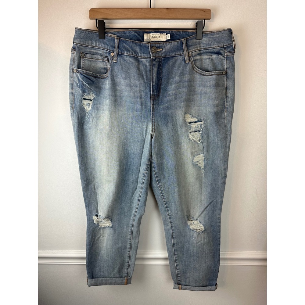 TORRID Denim Distressed Cropped Girlfriend Blue Jeans Casual Stretch 18R